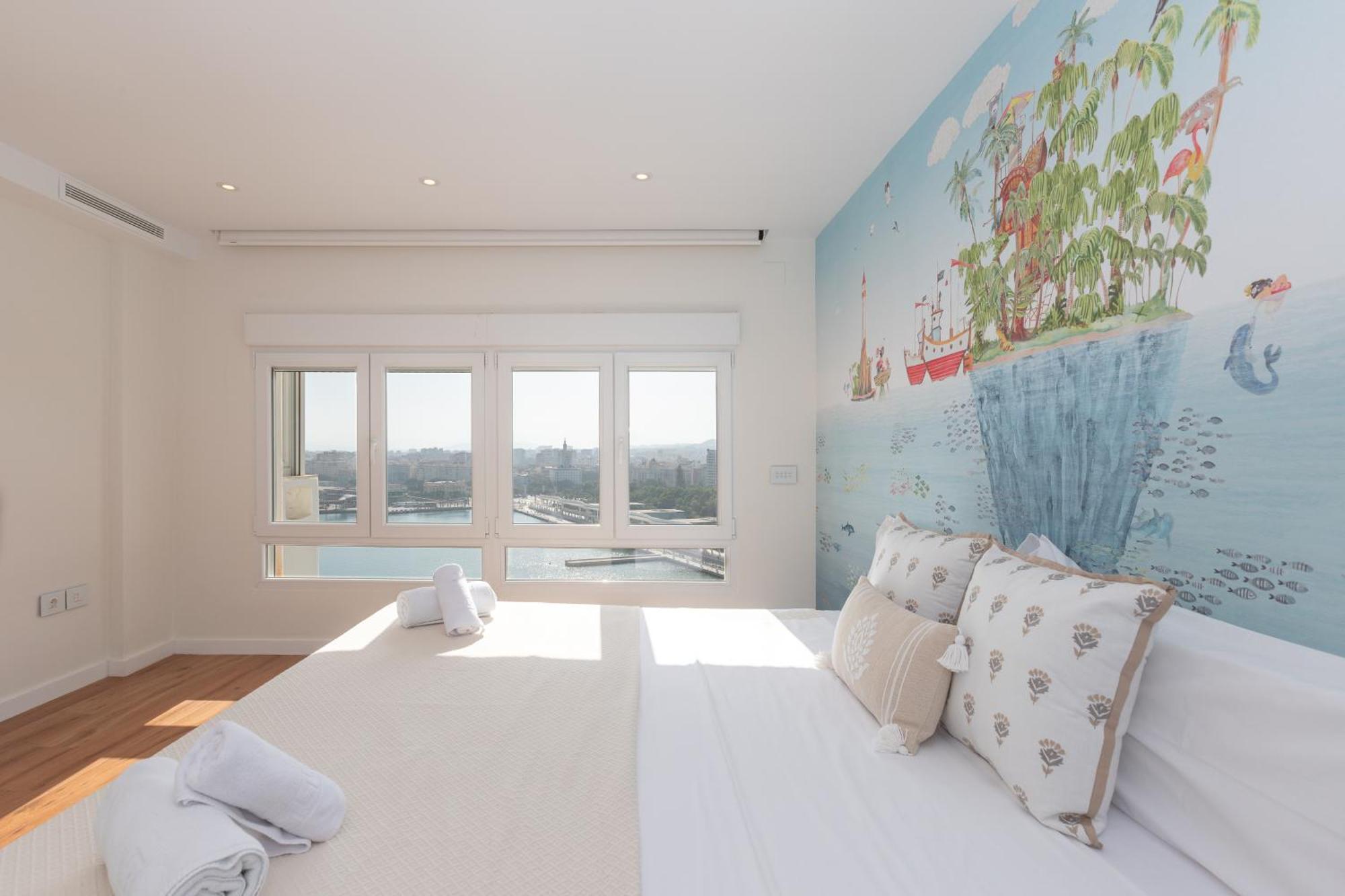 Luxury Beach/Port Apartment Малага Экстерьер фото